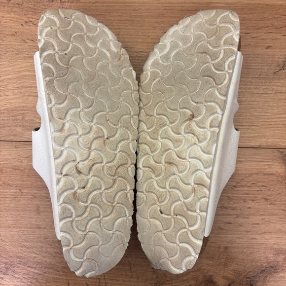BIRKENSTOCK Womens Arizona Slide Sandals Size 40 White Leather Comfort Casual - Picture 12 of 13